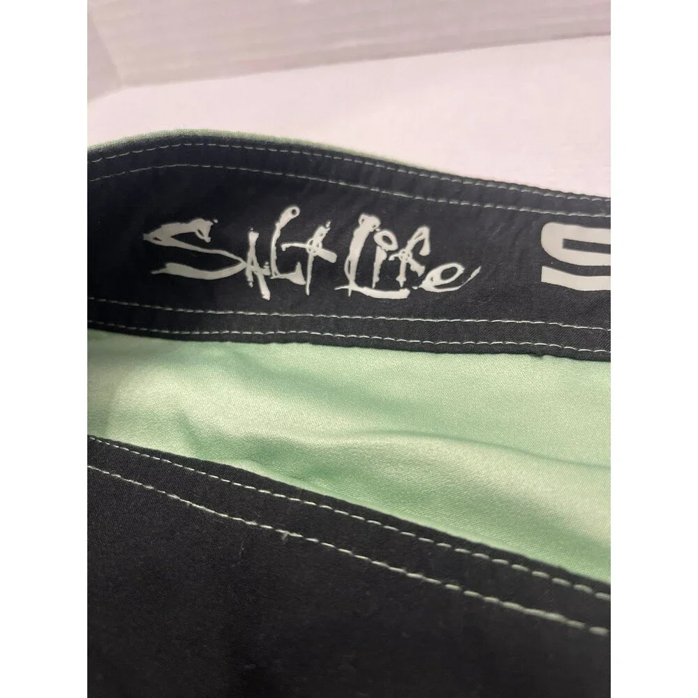 Salt Life Stealth Bomberz Boardshorts Size 36 Color-Kelp New Without Tags